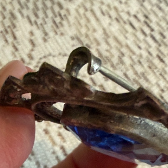 Art Deco 1920s Vintage Silver Pot Metal Brooch with Blue Gemstone - Picture 9 of 9